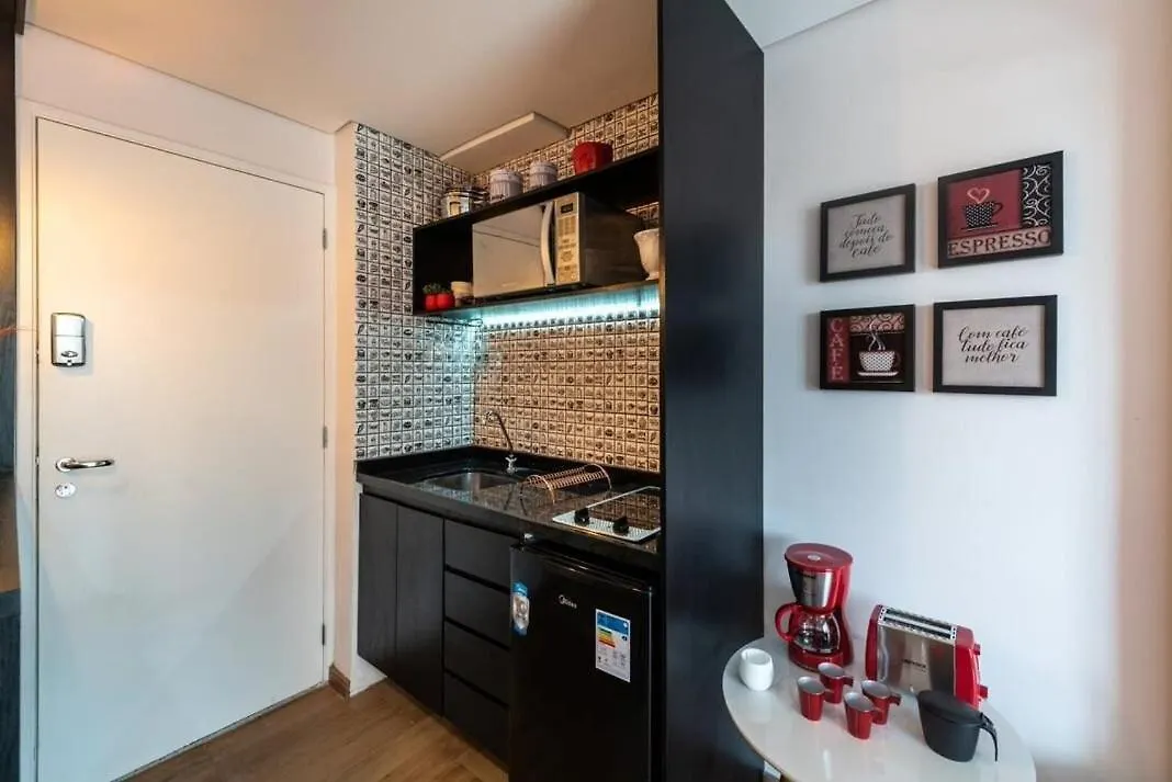 Apartamento Aconchegante Em Pinheiros Com Garagem Na Faria Lima Sao Paulo 0*,  Brazil